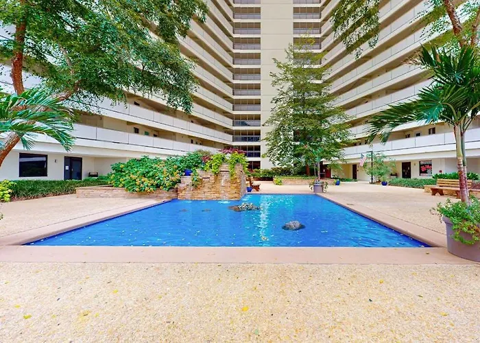 Perfect With Balcony Ac Washer & Dryer Pools & Sauna *
