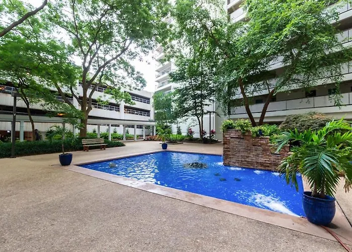 Perfect With Balcony Ac Washer & Dryer Pools & Sauna *